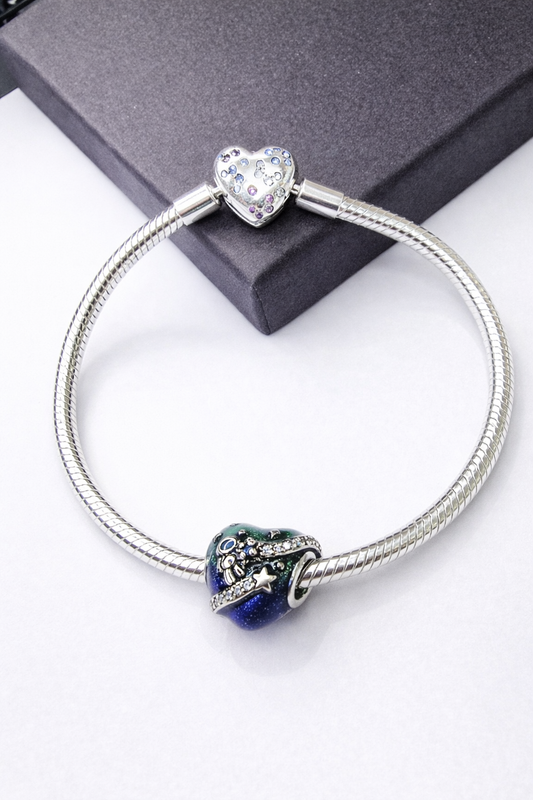 ✨ Charme Etoile et zircon – Bracelet Charms & Compagnie.