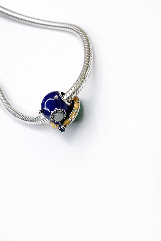 ✨ Charme extraterrestre   – Bracelet Charms & Compagnie.