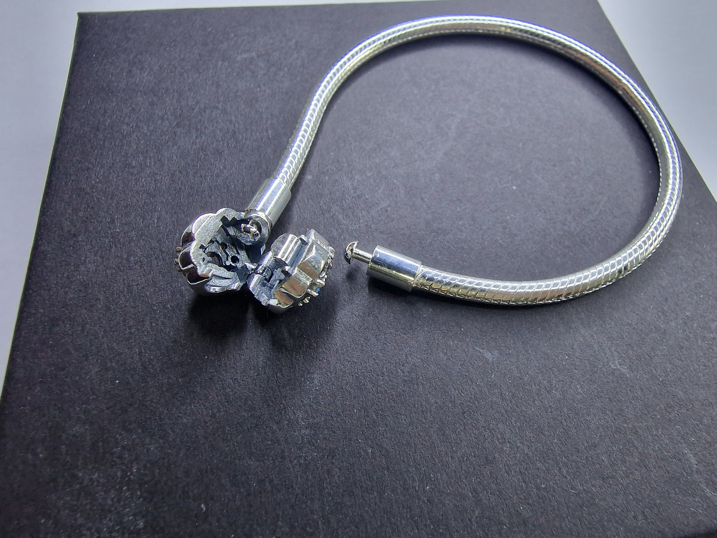 Bracelet Charms Coquillage & Étoile de Mer – Plaqué Argent ✨